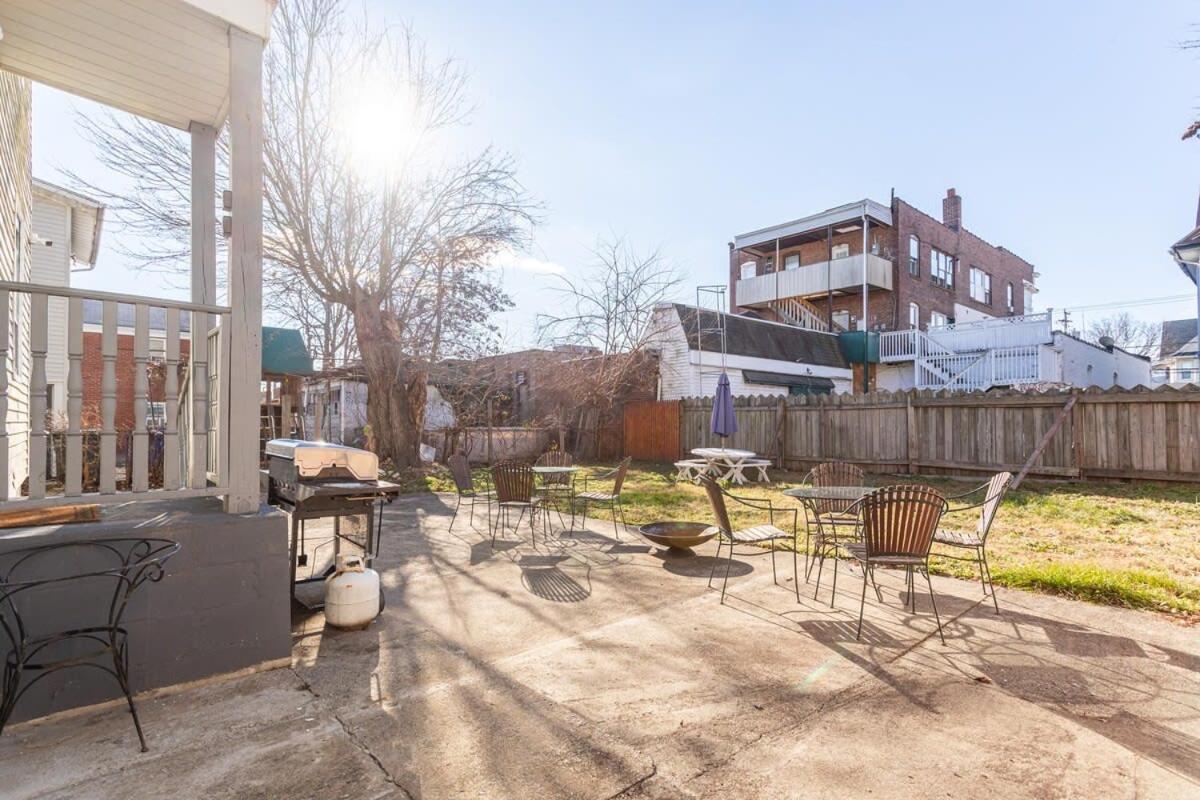The Blue Sapphire 2Br 2 King Beds & Ample Backyard Apartment Bridgeport Exterior foto